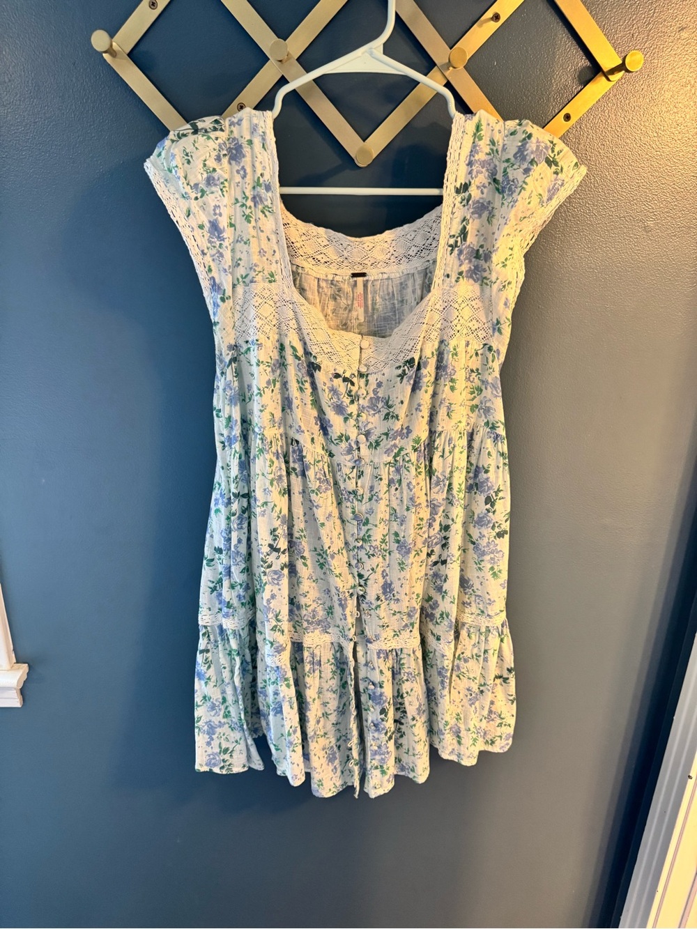 Free People Light Blue Floral Lace-Trim Women’s Top